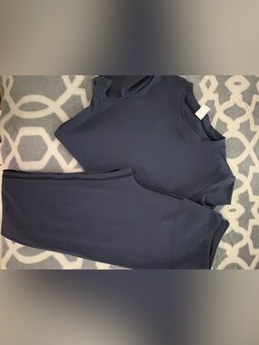 Navy shape wear top + leggings